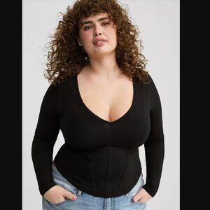 Torrid NWT Foxy V-Neck Black Stretchy Corset Top Size 3X Slimming Minimalist